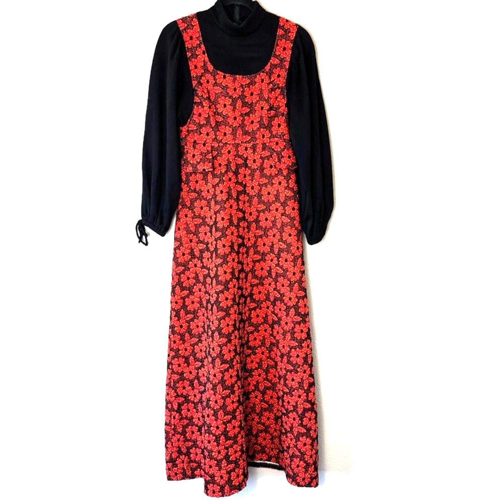 Vintage 60s Rae Dolls Red & Black Long Sleeved Turtleneck Maxi Dress Size Medium